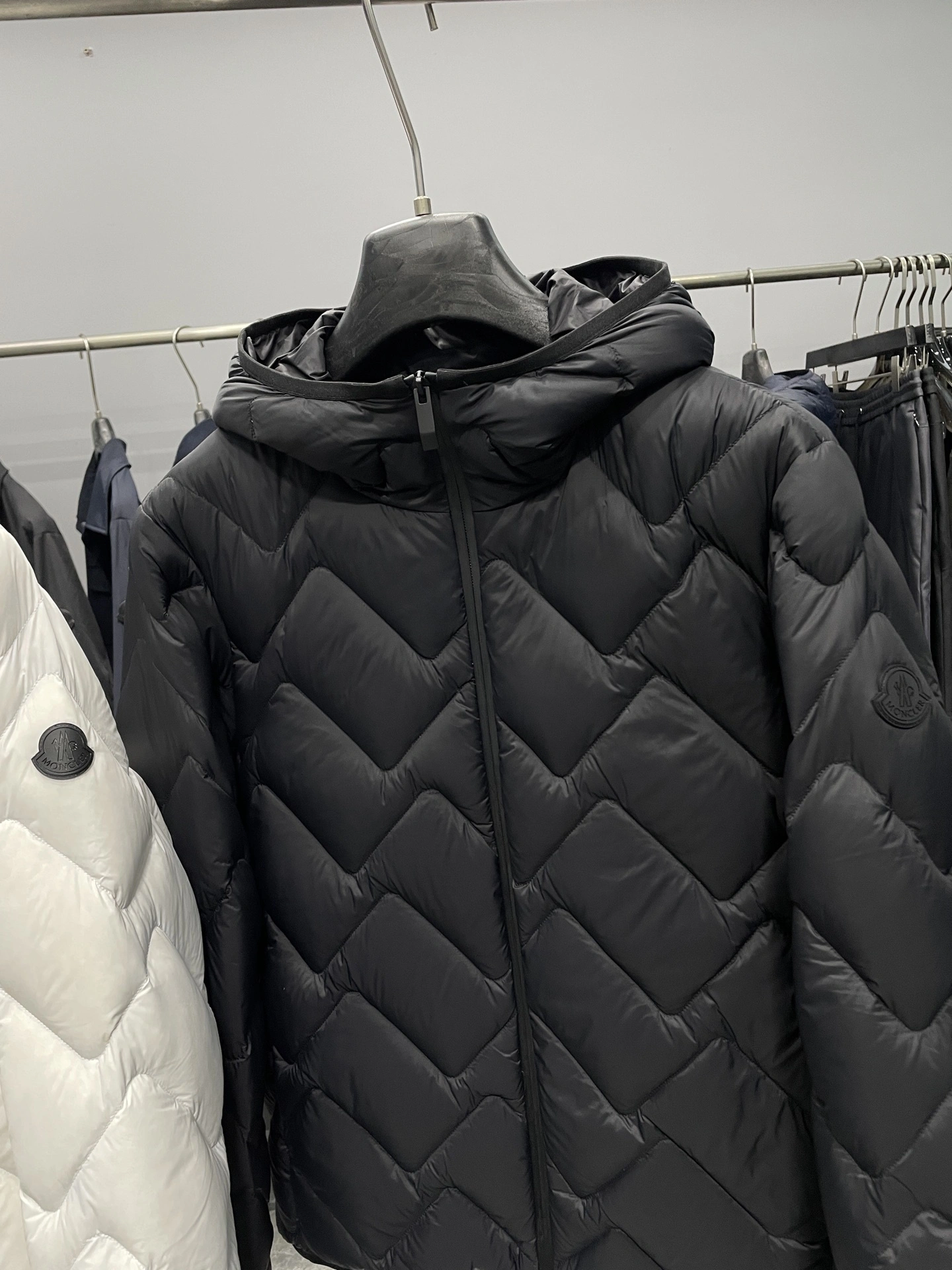 wg.luxury-- 7o9385r Down jacket nylon 2colour item: E-F000J1337-2